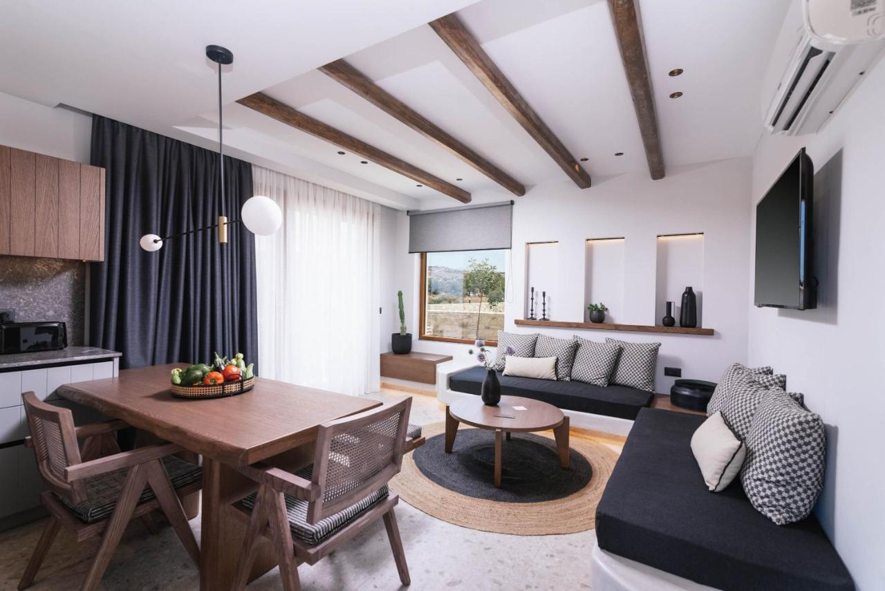 Kedros Katikies Villa คาลามากิ ภายนอก รูปภาพ